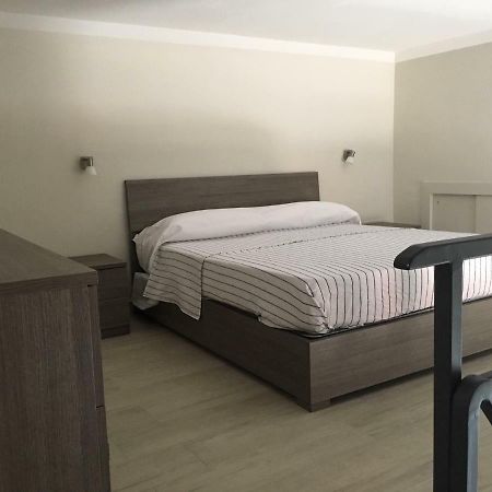 Апартаменты Casa Giulietta Вико-Экуенсе Экстерьер фото